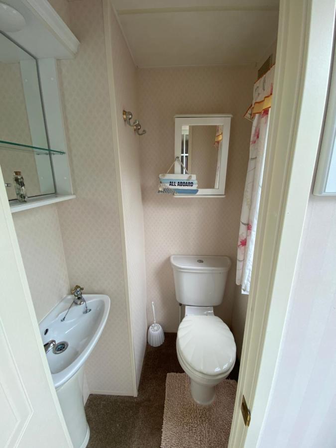 “Ty Hir Caravan” Moelfre Exteriör bild