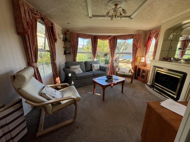 “Ty Hir Caravan” Moelfre Exteriör bild